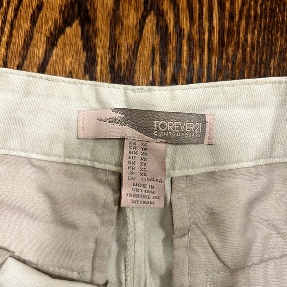 Cute shorts bundle - Picture 6 of 7